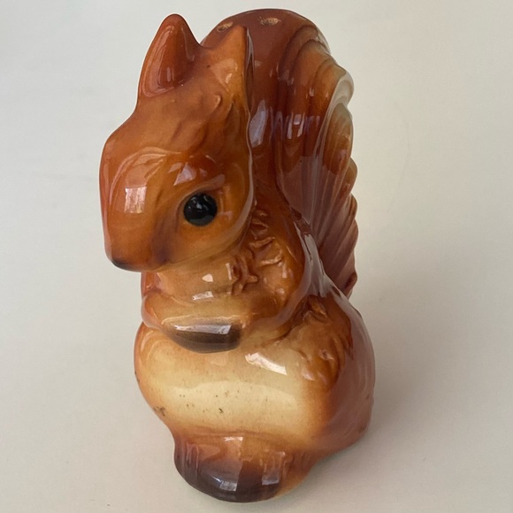 Vintage Goebel W. Germany Squirrel Salt/Pepper Shaker - Picture 7 of 11